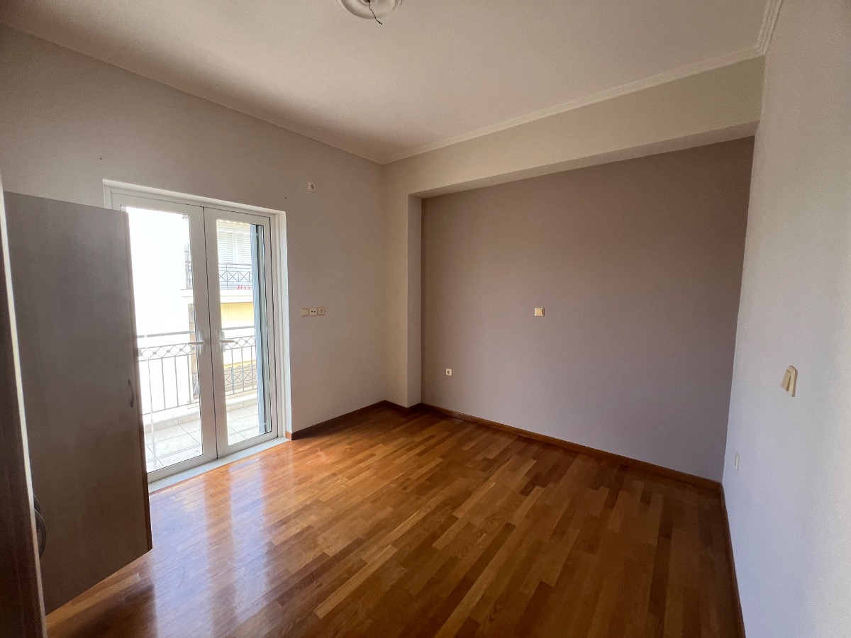 Painter and Decorator: Image 53